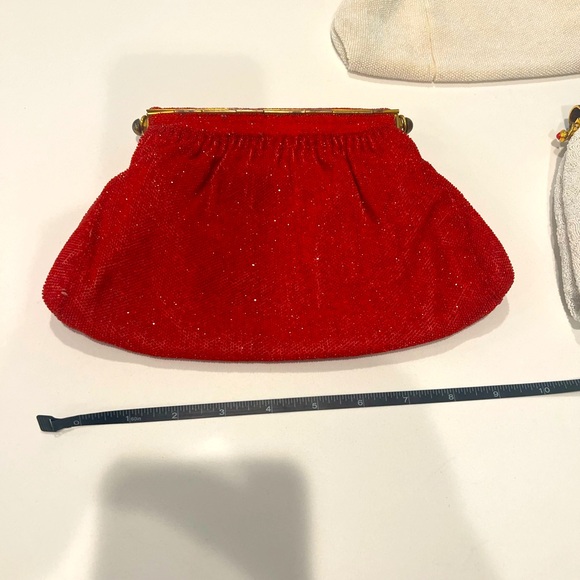 Gorgeous Vintage Microbeaded & Embroidered Purse - Picture 3 of 15